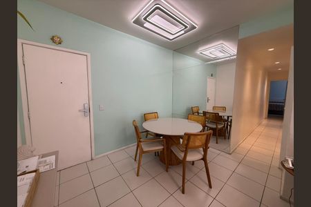 Apartamento para alugar com 84m², 3 quartos e 1 vaga Apartamento para alugar com 84m², 3 quartos e 1 vagaSala