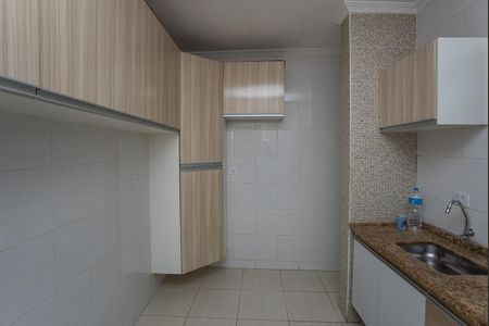 Cozinha de casa para alugar com 2 quartos, 48m² em Bom Retiro, São Paulo
