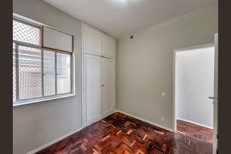 Apartamento para alugar com 64m², 2 quartos e 1 vaga