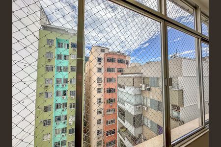 Apartamento para alugar com 64m², 2 quartos e 1 vaga