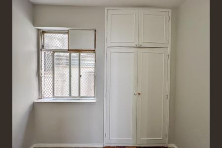 Apartamento para alugar com 64m², 2 quartos e 1 vaga