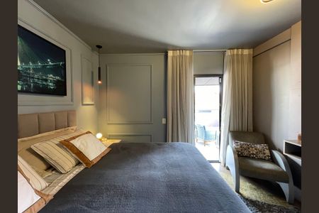 Casa à venda com 308m², 3 quartos e 2 vagas Casa à venda com 308m², 3 quartos e 2 vagasSuíte 1