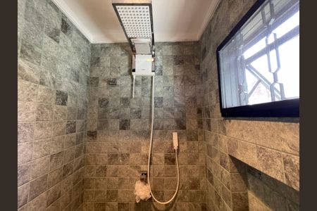 Casa à venda com 308m², 3 quartos e 2 vagas Casa à venda com 308m², 3 quartos e 2 vagasBanheiro da Suíte 2