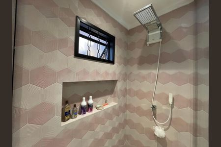 Casa à venda com 308m², 3 quartos e 2 vagas Casa à venda com 308m², 3 quartos e 2 vagasBanheiro da Suíte 3