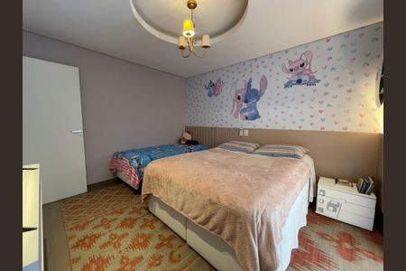 Casa à venda com 308m², 3 quartos e 2 vagas Casa à venda com 308m², 3 quartos e 2 vagasSuíte 3