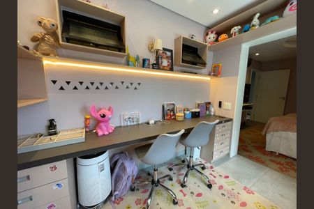 Casa à venda com 308m², 3 quartos e 2 vagas Casa à venda com 308m², 3 quartos e 2 vagasSuíte 3