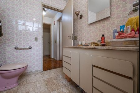 Apartamento à venda com 258m², 4 quartos e 2 vagasBanheiro