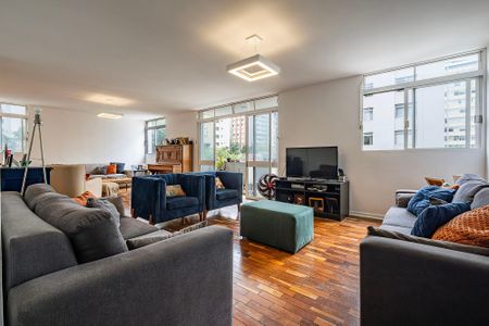 Apartamento à venda com 258m², 4 quartos e 2 vagasSala