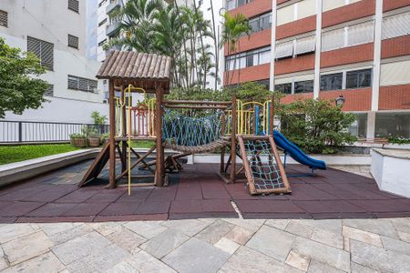 Apartamento à venda com 258m², 4 quartos e 2 vagasPlayground