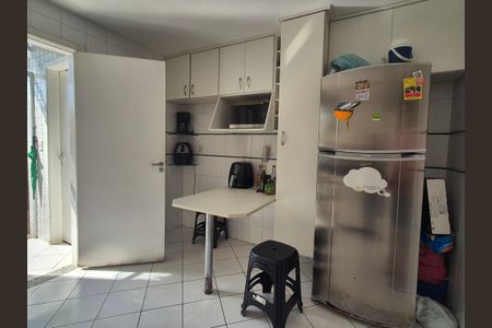 Casa de condomínio para alugar com 130m², 4 quartos e 1 vaga Casa de condomínio para alugar com 130m², 4 quartos e 1 vagaCozinha