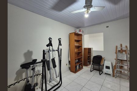 Casa de condomínio para alugar com 130m², 4 quartos e 1 vaga Casa de condomínio para alugar com 130m², 4 quartos e 1 vagaQuarto