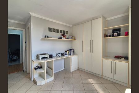 Casa de condomínio para alugar com 130m², 4 quartos e 1 vaga Casa de condomínio para alugar com 130m², 4 quartos e 1 vagaSuíte 3