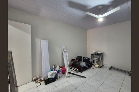 Casa de condomínio para alugar com 130m², 4 quartos e 1 vaga Casa de condomínio para alugar com 130m², 4 quartos e 1 vagaQuarto