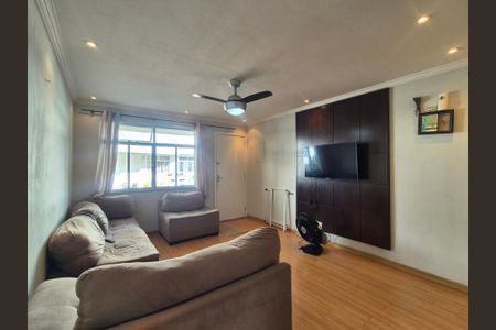 Sala  de casa de condomínio à venda com 4 quartos, 130m² em Vargem Pequena, Rio de Janeiro