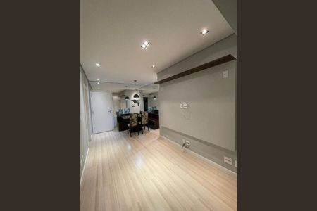 Apartamento para alugar com 2 quartos, 55m² em Jardim Tupanci, Barueri