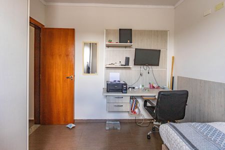 Casa à venda com 185m², 3 quartos e 2 vagas Casa à venda com 185m², 3 quartos e 2 vagasQuarto 3