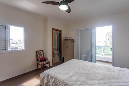 Casa à venda com 185m², 3 quartos e 2 vagas Casa à venda com 185m², 3 quartos e 2 vagasQuarto 1 - suíte