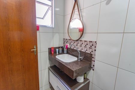 Casa à venda com 185m², 3 quartos e 2 vagas Casa à venda com 185m², 3 quartos e 2 vagasBanheiro da suíte