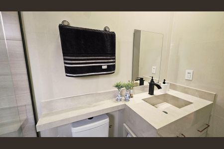 Casa de condomínio à venda com 138m², 3 quartos e 4 vagas