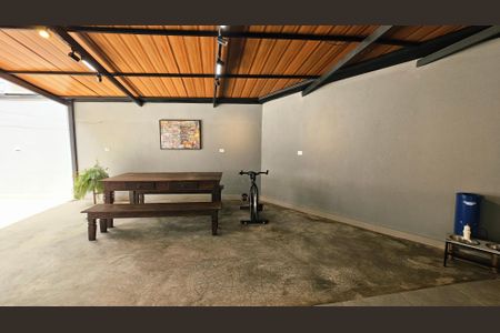 Casa de condomínio à venda com 138m², 3 quartos e 4 vagas
