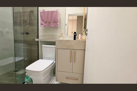 Casa de condomínio à venda com 138m², 3 quartos e 4 vagas