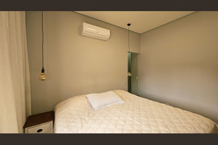 Casa de condomínio à venda com 138m², 3 quartos e 4 vagas