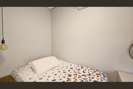 Casa de condomínio à venda com 138m², 3 quartos e 4 vagas