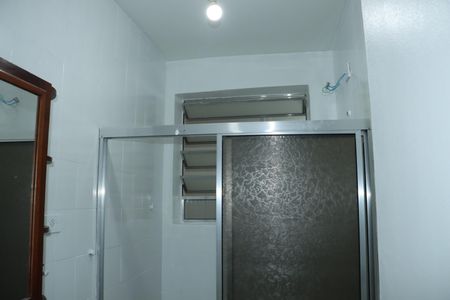 Casa para alugar com 1 quarto, 40m² em Jardim Irapiranga, Embu das Artes