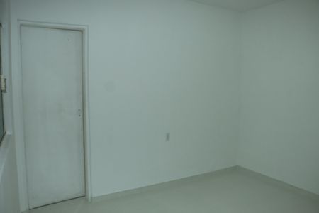 Casa para alugar com 1 quarto, 40m² em Jardim Irapiranga, Embu das Artes