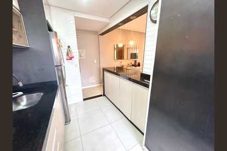 Apartamento à venda com 59m², 2 quartos e 1 vaga Apartamento à venda com 59m², 2 quartos e 1 vagaCozinha