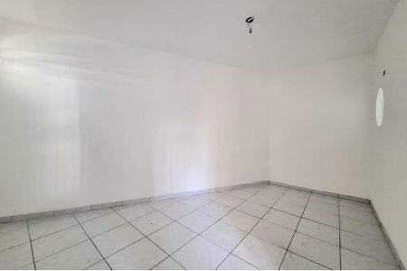 Casa para alugar com 1 quarto, 50m² em Vila Sao Vicente, São Paulo