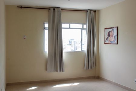 Sala/Quarto de apartamento para alugar com 1 quarto, 40m² em Santa Ifigênia, São Paulo