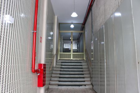 Apartamento para alugar com 40m², 1 quarto e sem vagaEntrada do Prédio