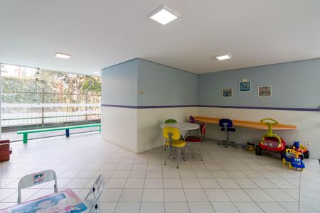 Apartamento para alugar com 127m², 4 quartos e 2 vagas