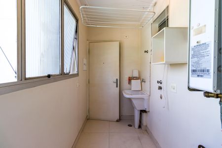 Apartamento para alugar com 127m², 4 quartos e 2 vagas