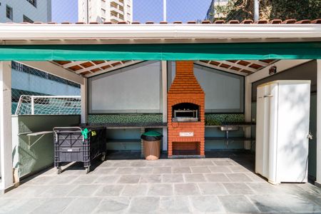 Apartamento para alugar com 127m², 4 quartos e 2 vagas