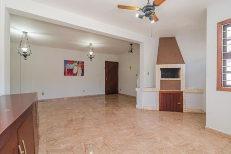 Apartamento para alugar com 2 quartos, 230m² em Partenon, Porto Alegre