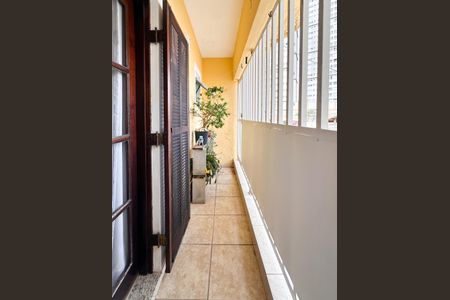 Casa à venda com 147m², 3 quartos e 2 vagas Casa à venda com 147m², 3 quartos e 2 vagasVaranda da Suíte