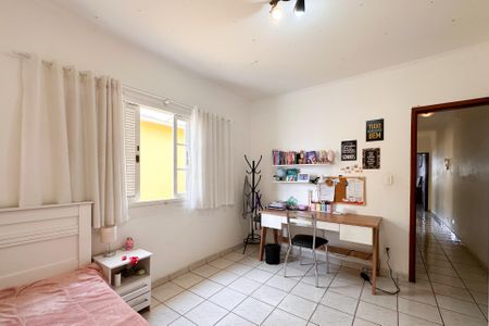 Casa à venda com 147m², 3 quartos e 2 vagas Casa à venda com 147m², 3 quartos e 2 vagasQuarto 1