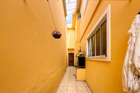 Casa à venda com 147m², 3 quartos e 2 vagas Casa à venda com 147m², 3 quartos e 2 vagasQuintal