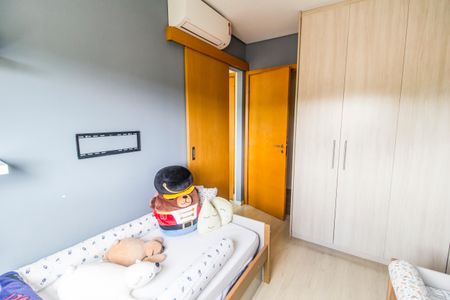 Apartamento à venda com 133m², 3 quartos e 2 vagas Apartamento à venda com 133m², 3 quartos e 2 vagasSuíte 2