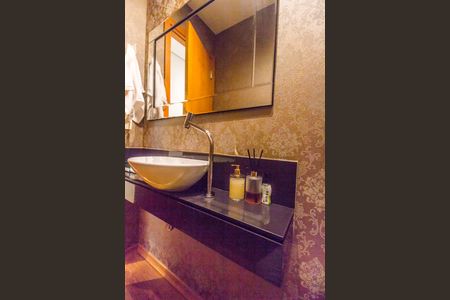 Apartamento à venda com 133m², 3 quartos e 2 vagas Apartamento à venda com 133m², 3 quartos e 2 vagasLavabo