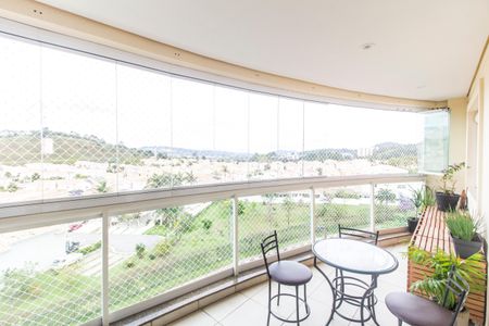 Apartamento à venda com 133m², 3 quartos e 2 vagas Apartamento à venda com 133m², 3 quartos e 2 vagasVaranda