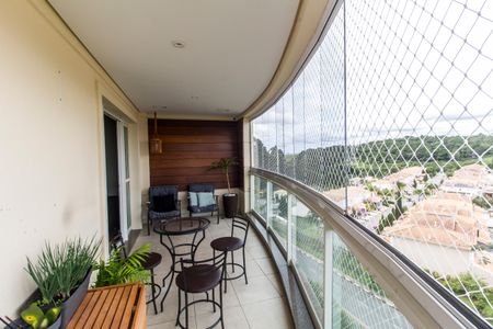 Apartamento à venda com 133m², 3 quartos e 2 vagas Apartamento à venda com 133m², 3 quartos e 2 vagasVaranda