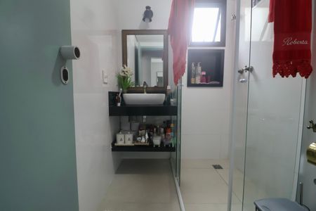 Apartamento para alugar com 74m², 2 quartos e 2 vagasBanheiro Social