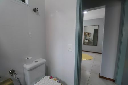 Apartamento para alugar com 74m², 2 quartos e 2 vagasBanheiro Social