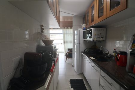 Apartamento para alugar com 74m², 2 quartos e 2 vagasCozinha