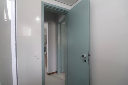 Apartamento para alugar com 74m², 2 quartos e 2 vagasBanheiro Social