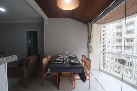Apartamento para alugar com 75m², 2 quartos e 2 vagasSala