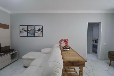 Apartamento para alugar com 75m², 2 quartos e 2 vagasSala